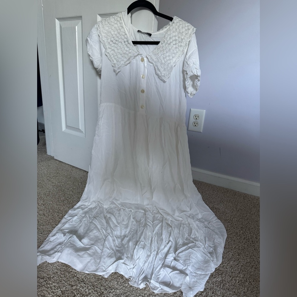 White Maxi Dress with Textured Collar